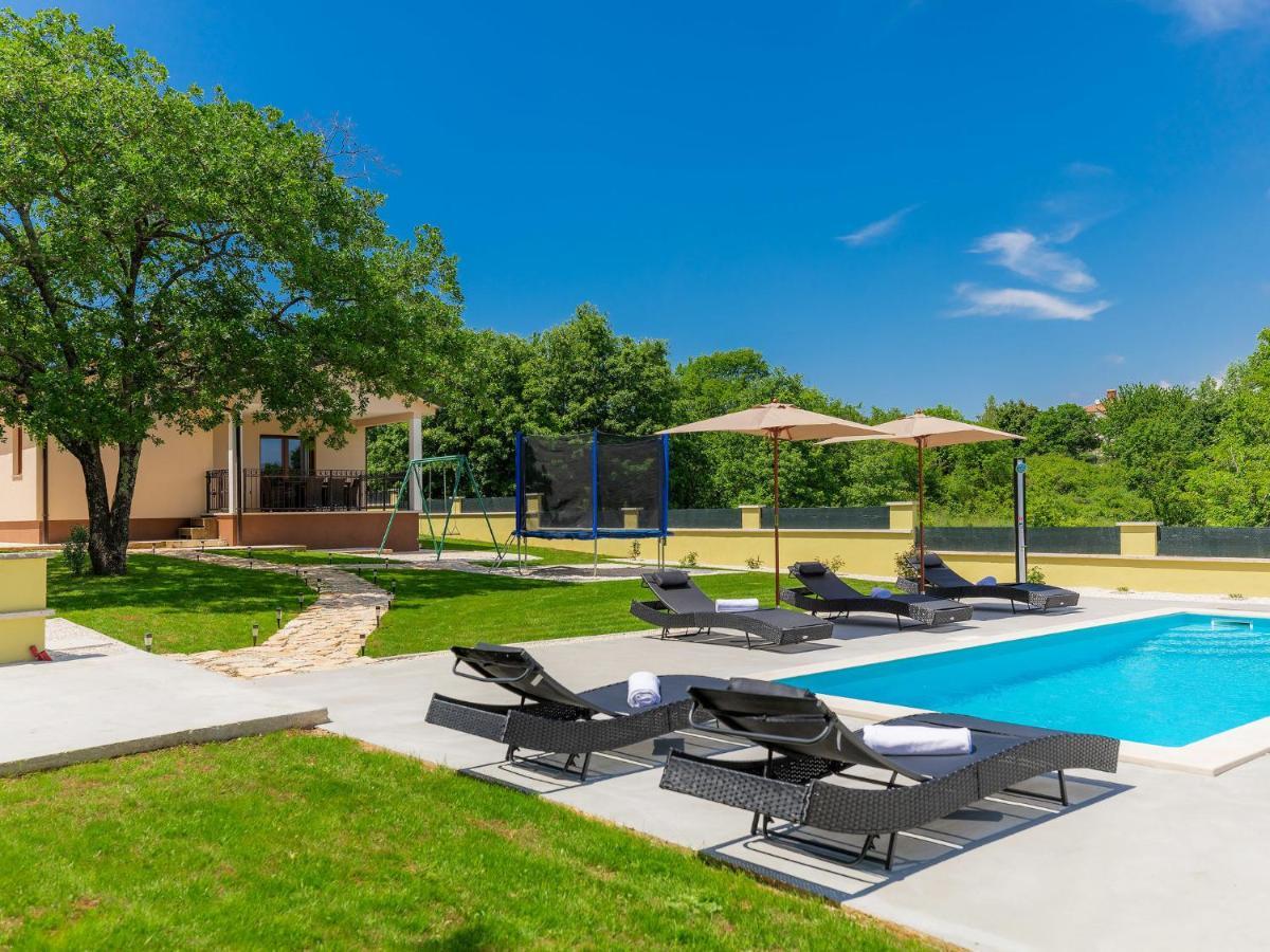 Holiday Home Villa Aniva By Interhome Zminj Ngoại thất bức ảnh