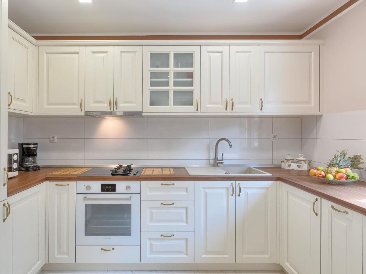 Holiday Home Villa Aniva By Interhome Zminj Ngoại thất bức ảnh